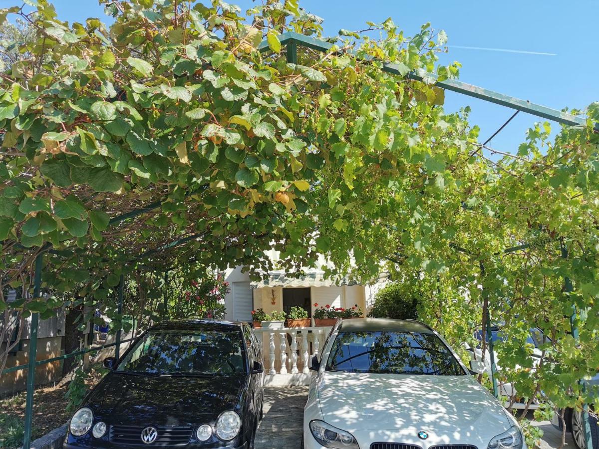 Studio Apartman Marija Petrčane Exterior foto